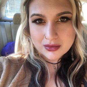 Meet your Posher, Britney